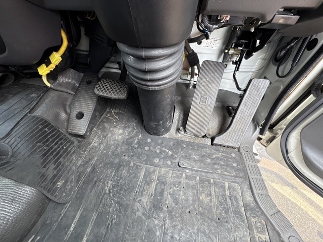 Isuzu FORWARD 2006 8464615-4