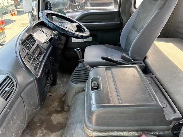 Isuzu FORWARD 2003 8464623-5