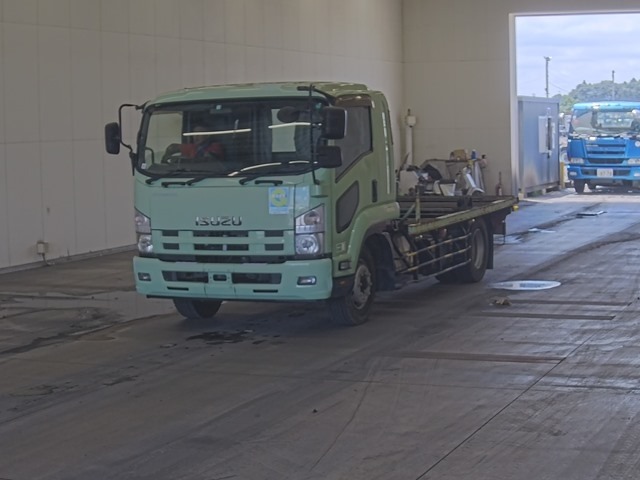 Isuzu FORWARD 2012 8464635-0