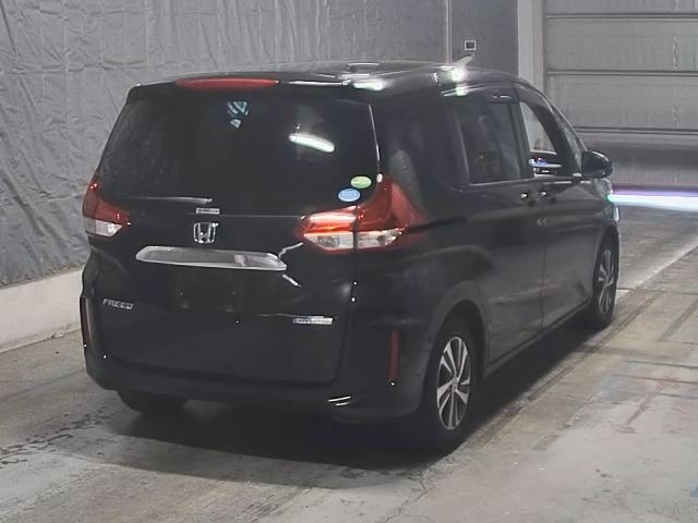 Honda FREED 2020 8456007-1