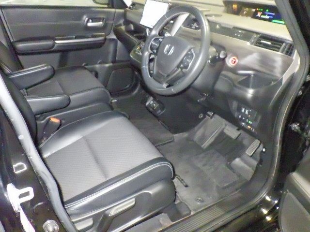 Honda FREED 2020 8456007-3