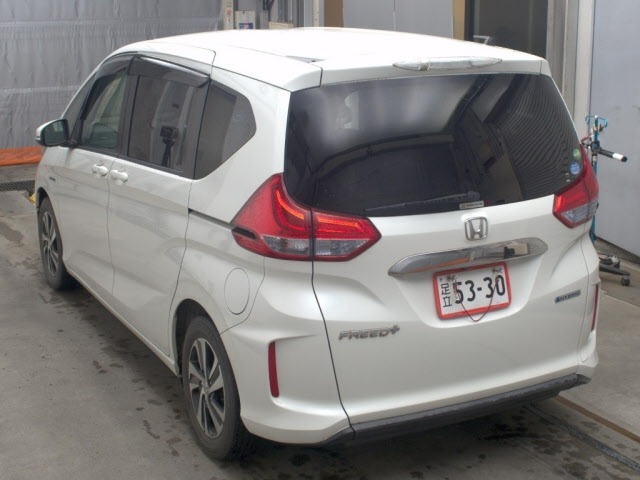 Honda FREED 2018 8456031-1