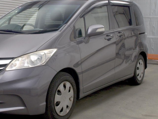 Honda FREED 2013 8456032-4