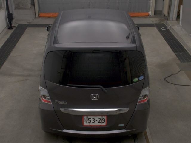 Honda FREED 2013 8456032-7