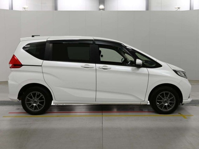 Honda FREED 2021 8456069-3