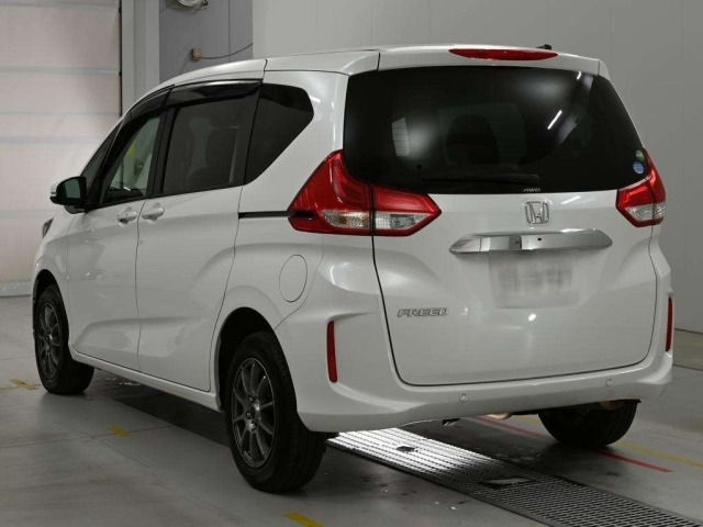 Honda FREED 2021 8456069-6