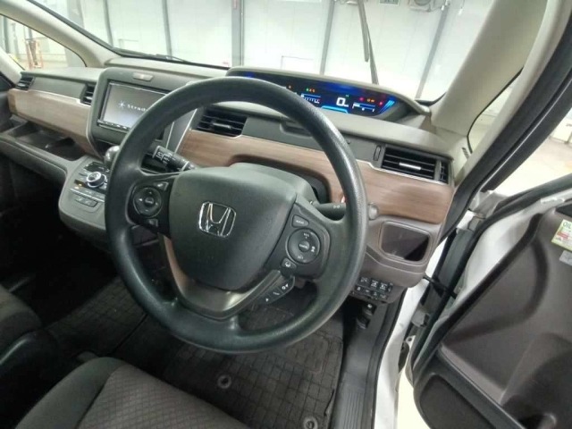 Honda FREED 2021 8456069-9