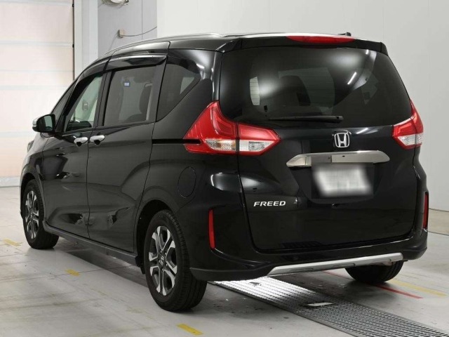 Honda FREED 2022 8456070-6