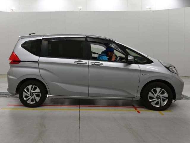 Honda FREED 2020 8456071-3