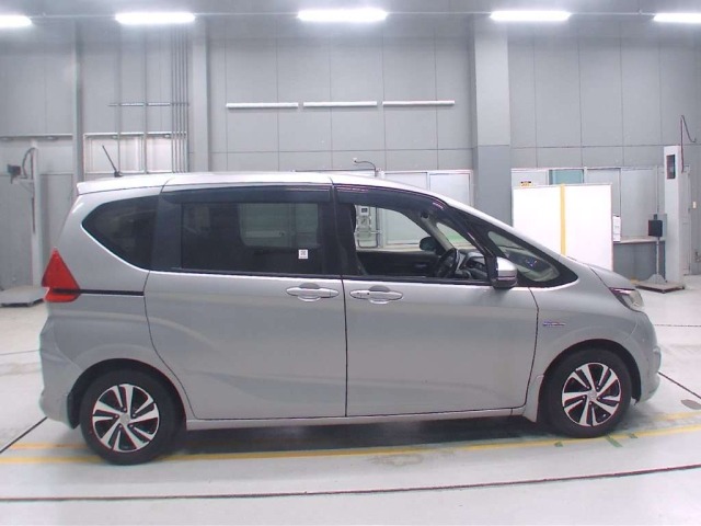 Honda FREED 2017 8456073-3