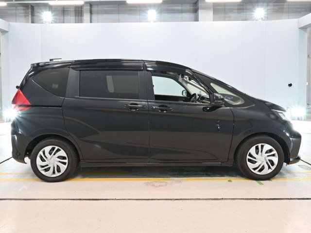 Honda FREED 2021 8456076-3