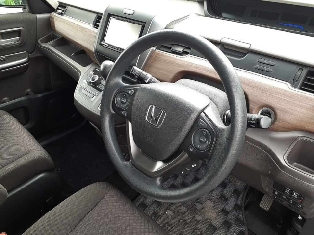 Honda FREED 2021 8456076-9