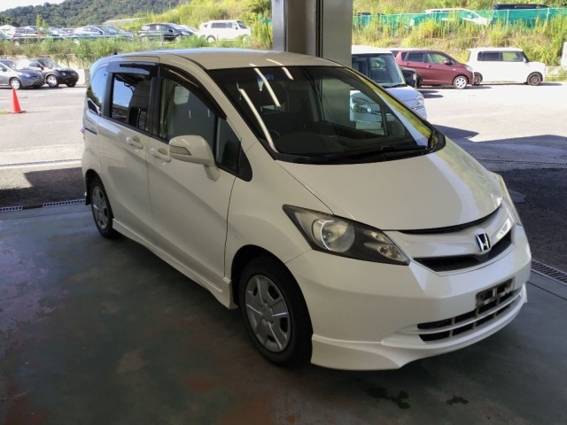 Honda FREED 2009 8456098-3