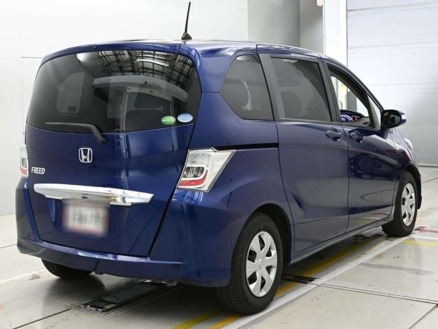 Honda FREED 2013 8456105-1