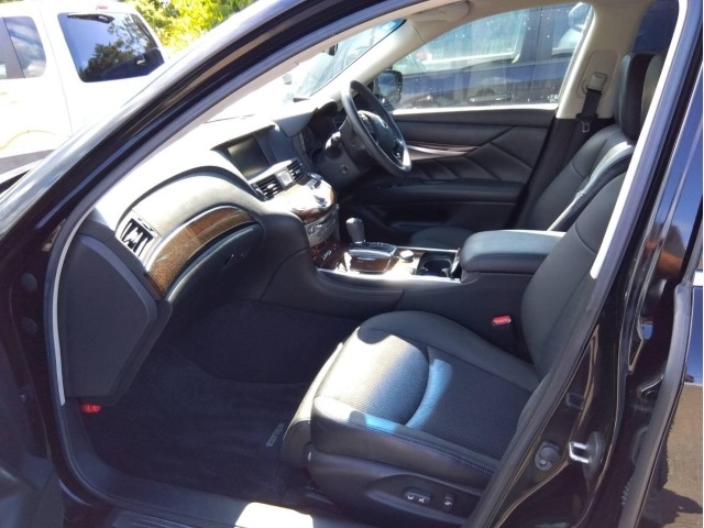 Nissan FUGA 2010 8448529-4