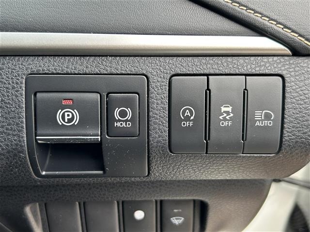 Toyota HARRIER 2018 8449111-21