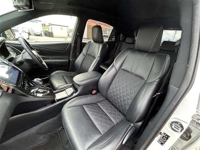 Toyota HARRIER 2018 8449111-7