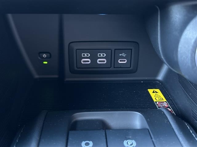 Toyota HARRIER 2024 8450231-1