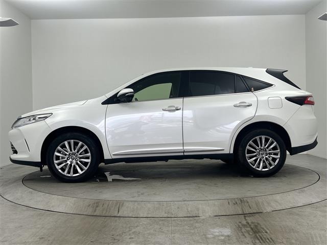 Toyota HARRIER 2018 8451021-11