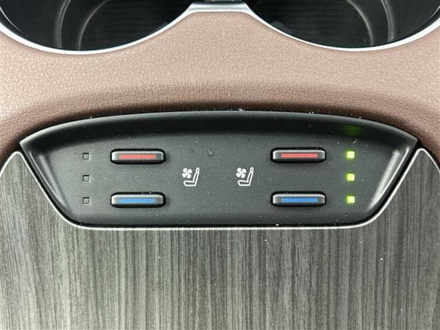 Toyota HARRIER 2024 8451201-3