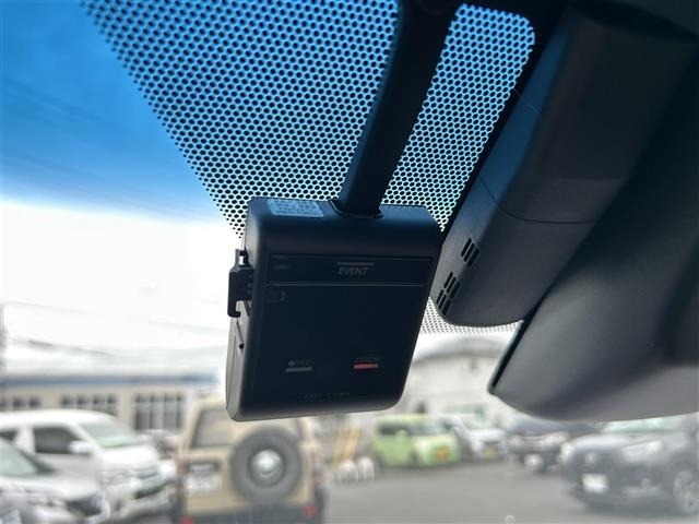 Toyota HARRIER 2018 8451223-7