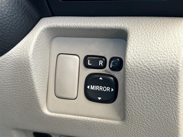 Toyota HARRIER 2008 8451521-11