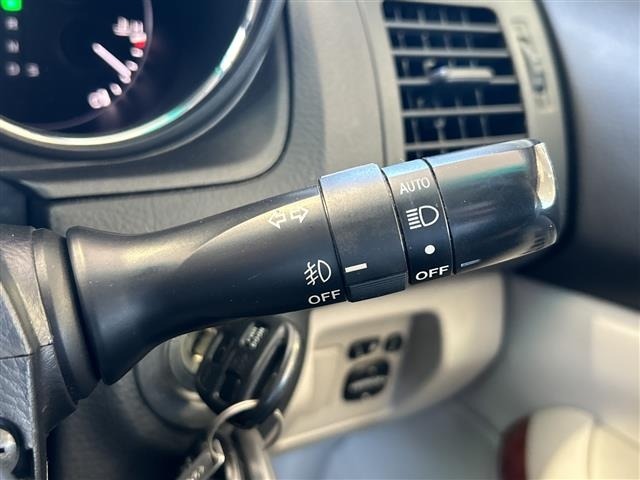 Toyota HARRIER 2008 8451521-4