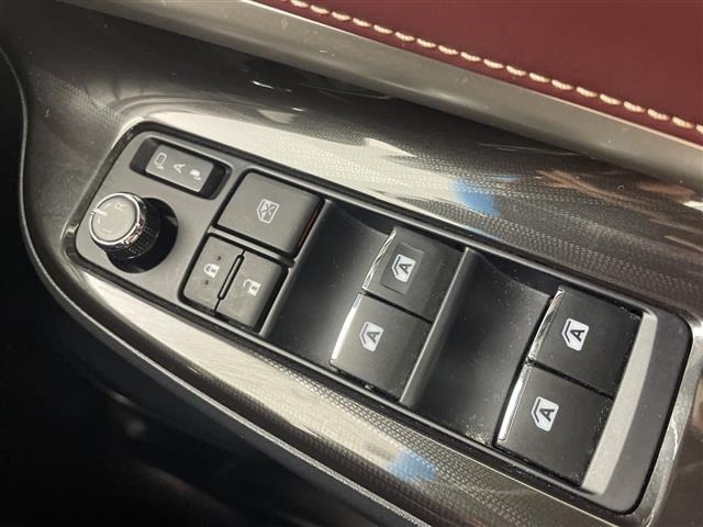 Toyota HARRIER 2017 8451538-4