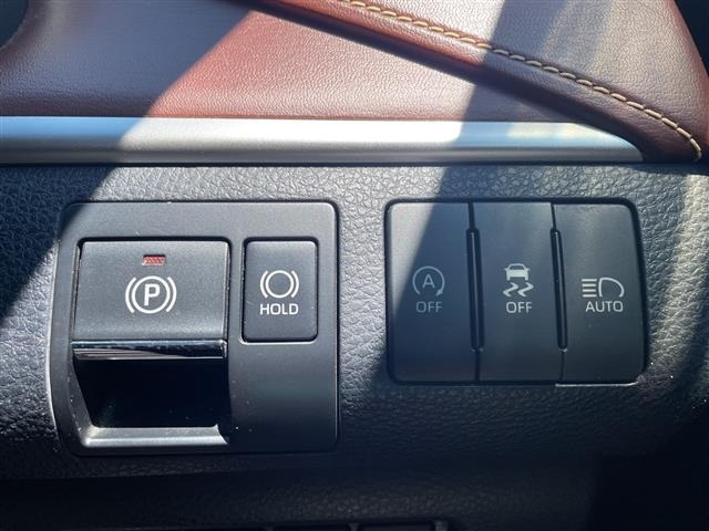 Toyota HARRIER 2017 8451576-1
