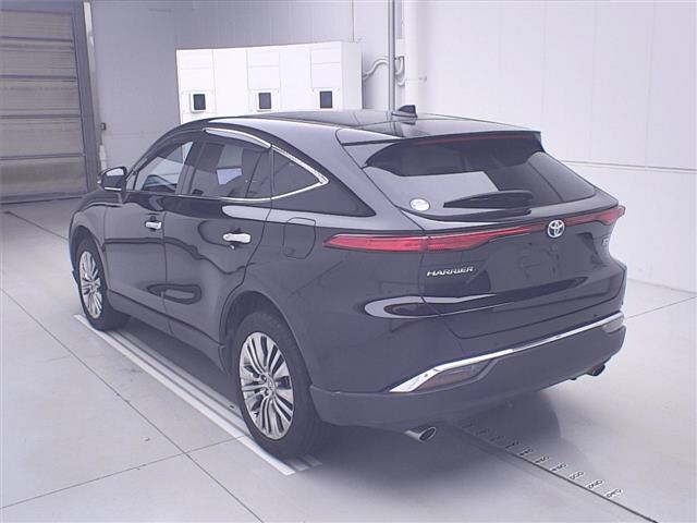 Toyota HARRIER 2023 8451961-1