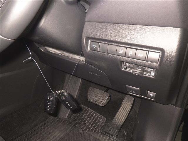 Toyota HARRIER 2023 8451961-8
