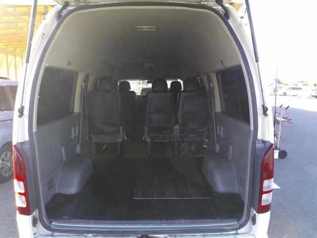 Toyota HIACE WAGON 2009 8443493-10