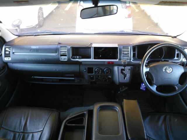 Toyota HIACE WAGON 2009 8443493-8
