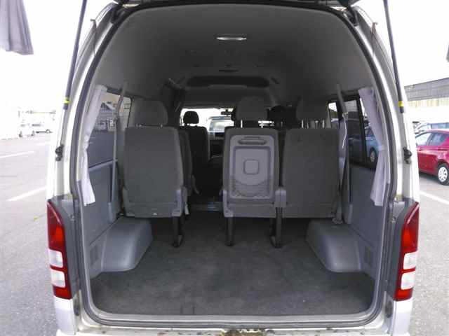 Toyota HIACE WAGON 2010 8443494-10