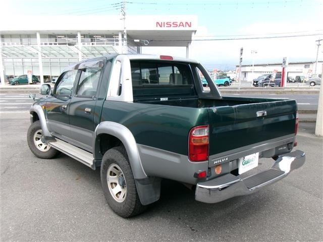 Toyota HILUX 2002 8448111-15