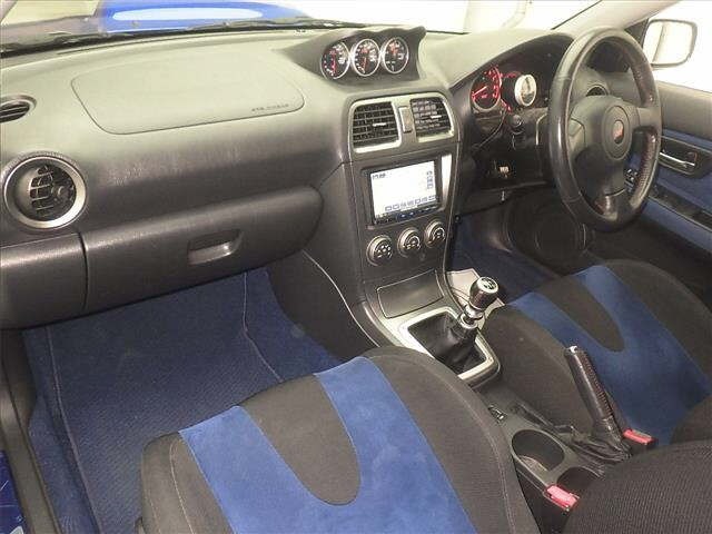 Subaru IMPREZA 2005 8452630-4