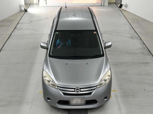 Nissan LAFESTA 2011 8446247-7