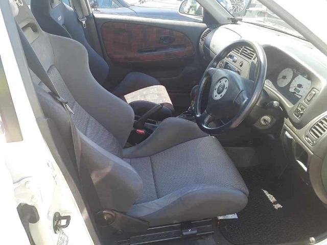 Mitsubishi LANCER 1997 8450394-10