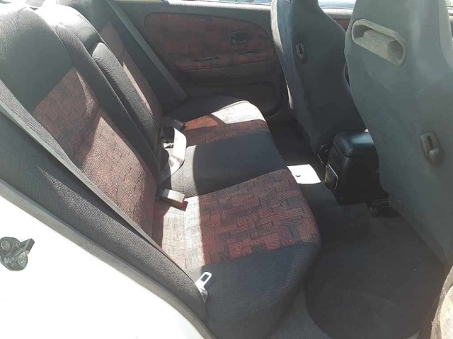 Mitsubishi LANCER 1997 8450394-12