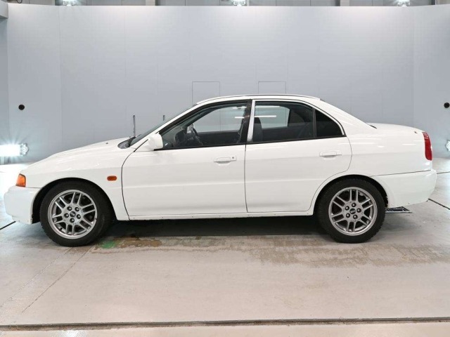 Mitsubishi LANCER 1997 8450394-4
