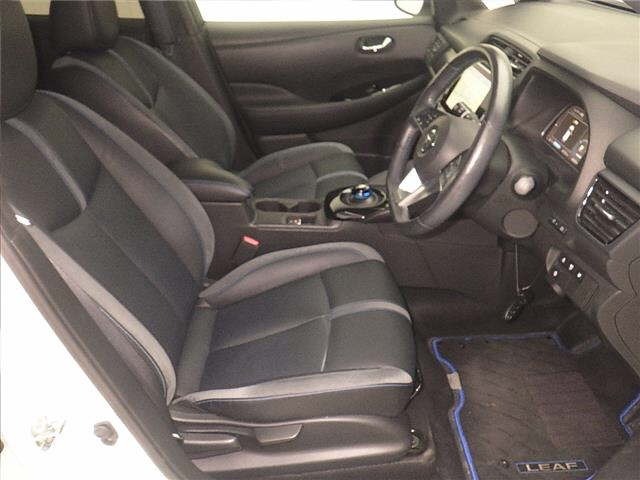 Nissan LEAF 2020 8456358-5