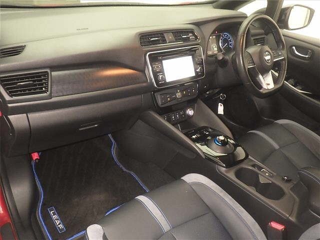 Nissan LEAF 2019 8456359-4