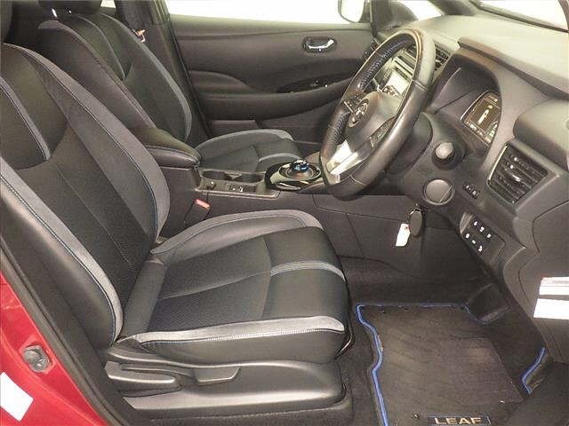 Nissan LEAF 2019 8456359-5