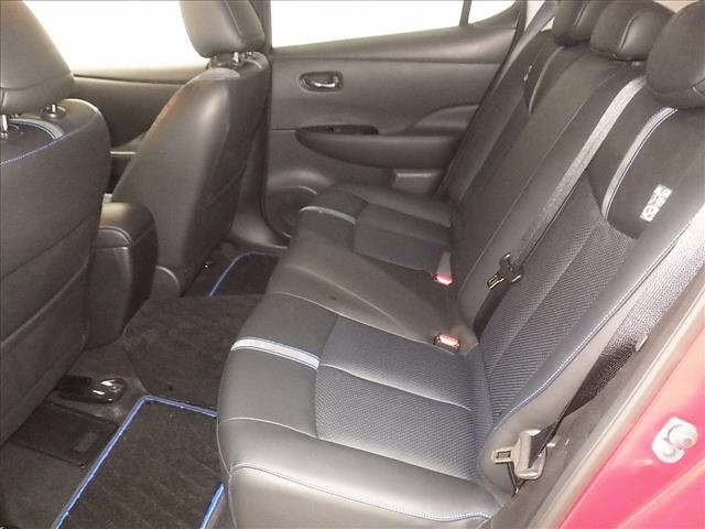 Nissan LEAF 2019 8456359-7