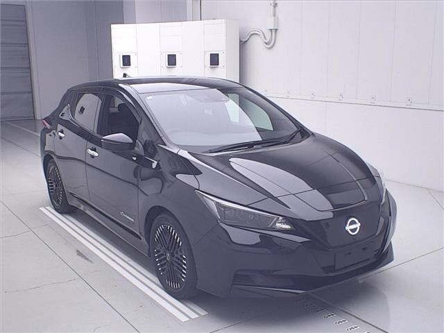 Nissan LEAF 2022 8456360-0