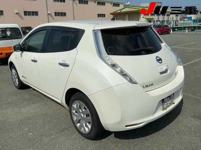 Nissan LEAF 2017 8456388-1
