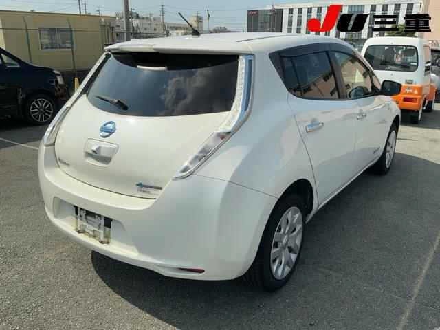 Nissan LEAF 2017 8456388-6