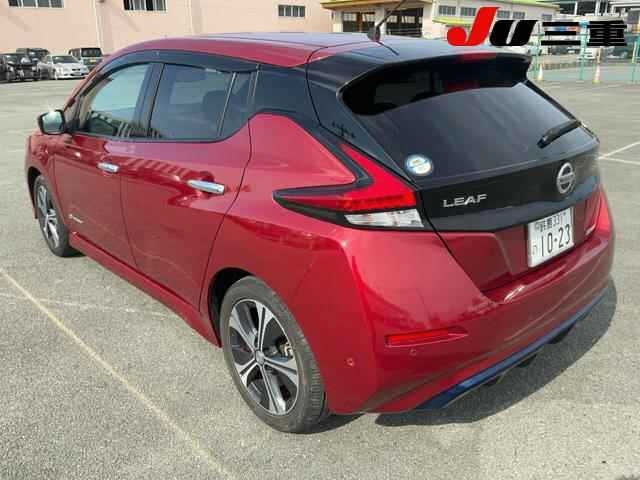 Nissan LEAF 2018 8456395-1