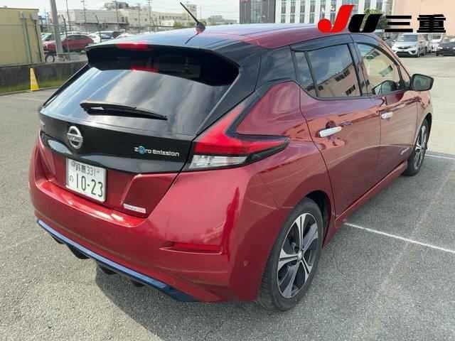 Nissan LEAF 2018 8456395-6