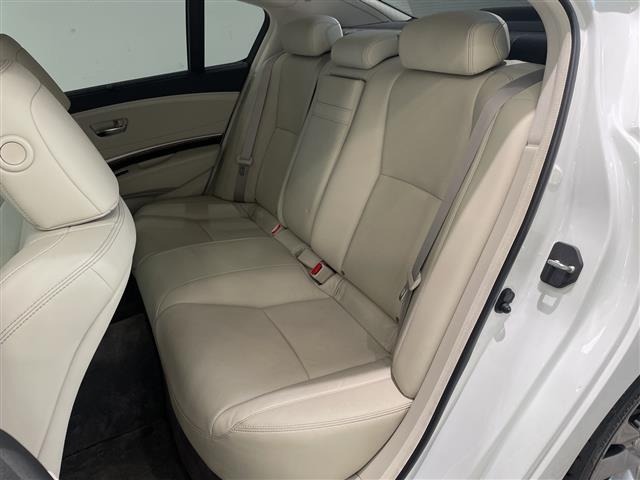 Honda LEGEND 2015 8448798-11